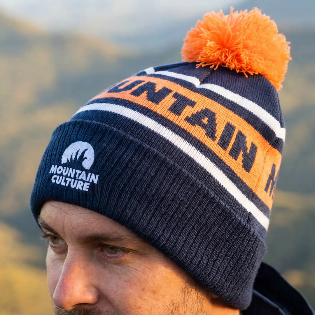 Pom Pom Beanie - Status Quo Blue